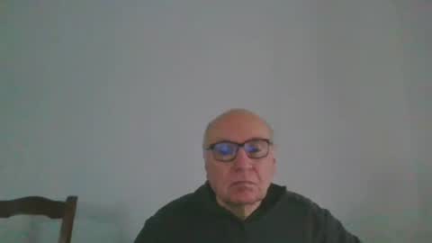 Snapshot of fra94 chatting on 02.04.25 fra94 online show from 02.04.25