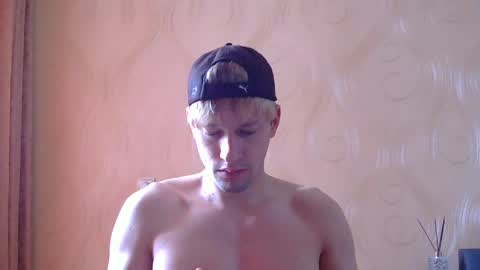 frame_tamer888 online show from 05.18.26