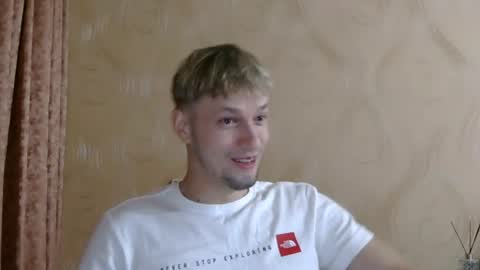 frame_tamer888 online show from 06.10.26