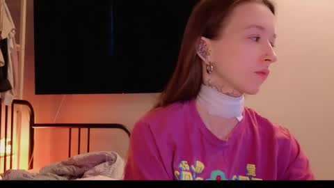 fran_bow online show from 04.03.26