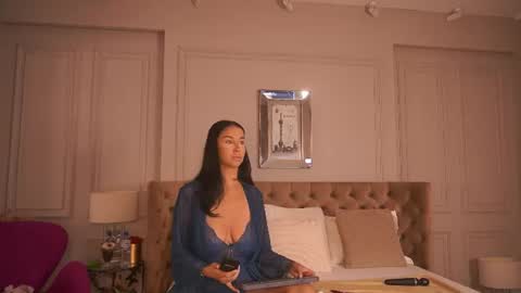 francescadante online show from 06.21.26