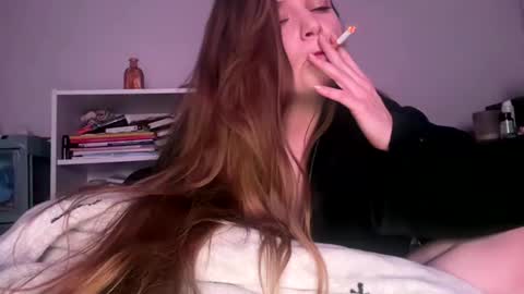 francescafey online show from 11.28.25