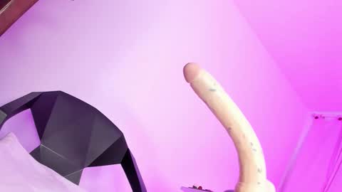 Snapshot of francescasuzett_ chatting on 03.01.26 francesca online show from 03.01.26