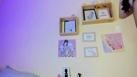 Snapshot of franchezcaa chatting on 05.25.26 franchezcaa online show from 05.25.26