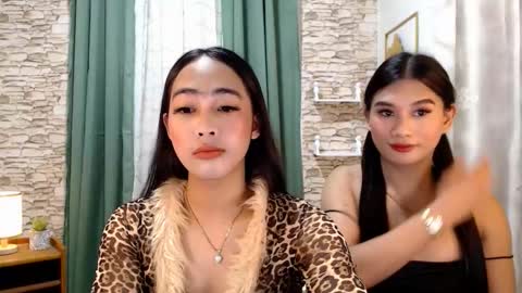 francia_hilton1 online show from 10.09.25