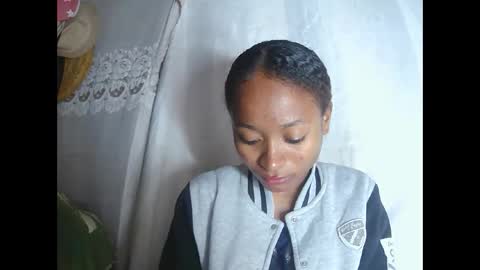 francine925426 online show from 12.16.25