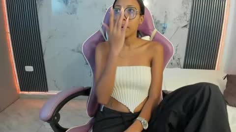 Laura online show from 07.01.26