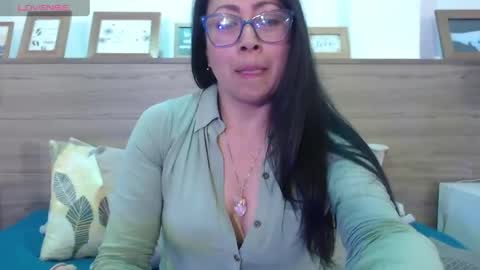 Snapshot of francisca_vera chatting on 06.01.26 francisca_vera online show from 06.01.26
