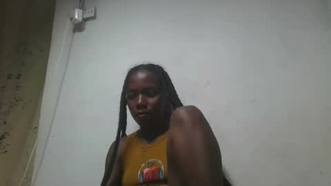 Snapshot of franckamby chatting on 11.30.25 franckamby online show from 11.30.25