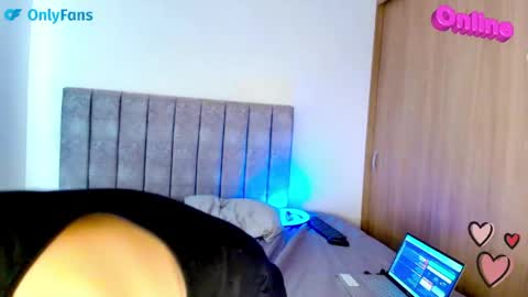 Snapshot of francobeta_11 chatting on 04.14.26 franco online show from 04.14.26