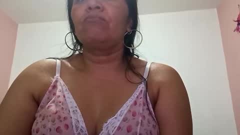 Snapshot of francy_froz chatting on 02.01.25 francy froz online show from 02.01.25