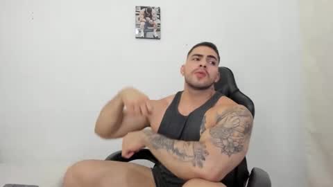 frank_foxx1 online show from 02.11.26