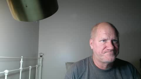 Snapshot of frankcubitoso chatting on 04.08.26 frankcubitoso online show from 04.08.26