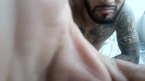 frankdanielsmolano online show from 04.21.26