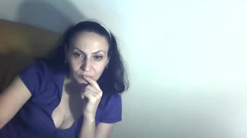 Snapshot of frankieteasing chatting on 01.30.25 frankieteasing online show from 01.30.25