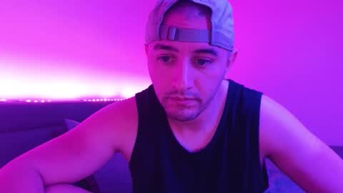 FRANKIETHE13TH online show from 11.26.25