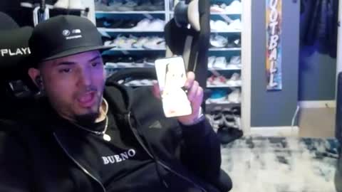 Snapshot of frankievw9 chatting on 10.25.25 frankievw9 online show from 10.25.25
