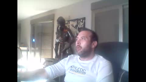 Snapshot of frankonde chatting on 05.02.26 Frankonde online show from 05.02.26