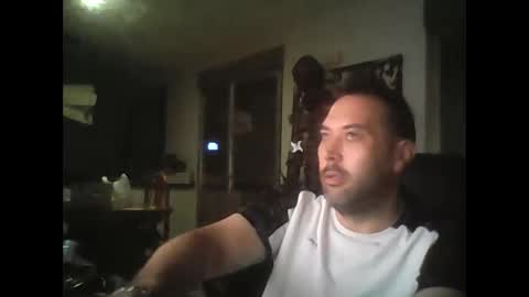 Snapshot of frankonde chatting on 05.16.26 Frankonde online show from 05.16.26