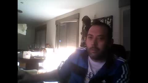 Snapshot of frankonde chatting on 05.18.26 Frankonde online show from 05.18.26