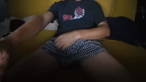 Snapshot of franky84 chatting on 10.13.25 franky84 online show from 10.13.25