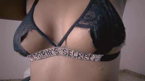 franyeli online show from 01.06.26