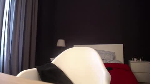 Snapshot of frasalv chatting on 04.28.26 francescosal online show from 04.28.26