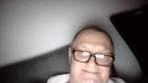 Wolfi online show from 02.19.25