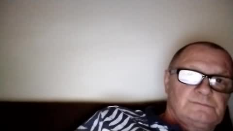 Wolfi online show from 09.11.25