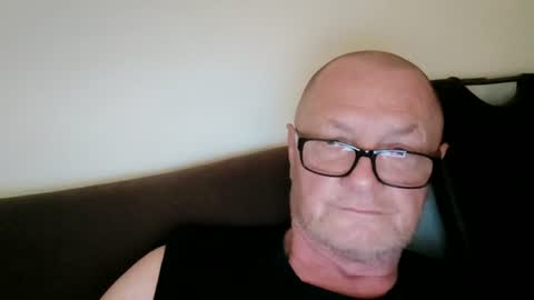 Wolfi online show from 06.23.26