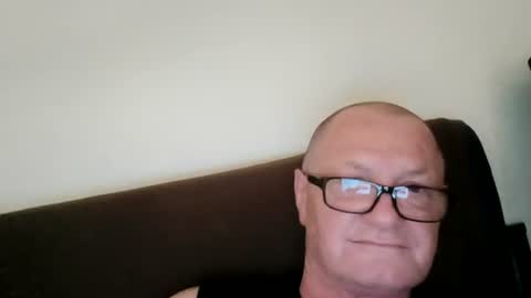 Wolfi online show from 06.25.26