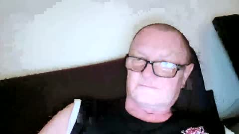 Wolfi online show from 08.01.26