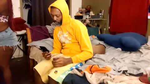 freakeazy online show from 02.06.26