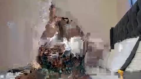 Snapshot of freaky_maria chatting on 01.04.25 Maria online show from 01.04.25