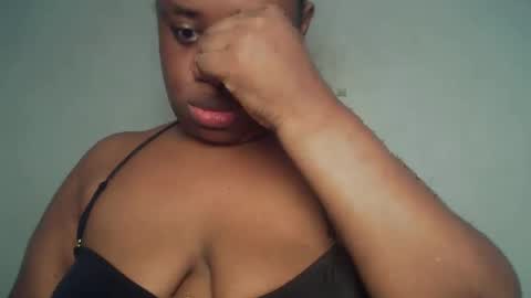 Snapshot of freaky_slut5 chatting on 05.03.26 freaky slut5 online show from 05.03.26