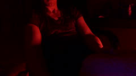 Snapshot of freckledfreaks chatting on 03.08.25 Me Myself Irene online show from 03.08.25