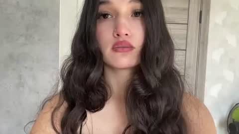 Mia online show from 07.28.26