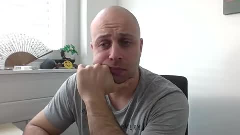 freddow online show from 01.20.25