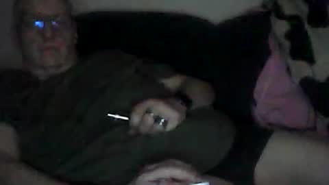 Snapshot of frefredo chatting on 12.14.25 fred online show from 12.14.25