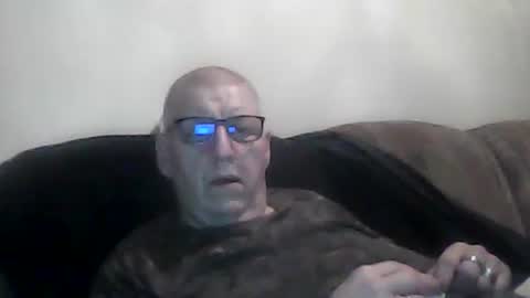 Snapshot of frefredo chatting on 01.18.26 fred online show from 01.18.26