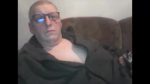 Snapshot of frefredo chatting on 02.05.26 fred online show from 02.05.26