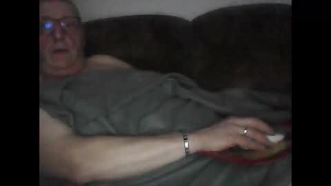 Snapshot of frefredo chatting on 02.10.26 fred online show from 02.10.26