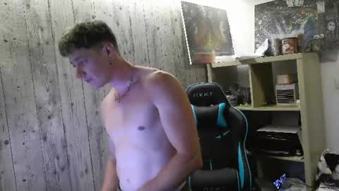 French Horny Bibs online show from 06.23.26