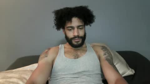 Snapshot of frenchyexpress chatting on 10.04.25 Frenchyexpress online show from 10.04.25