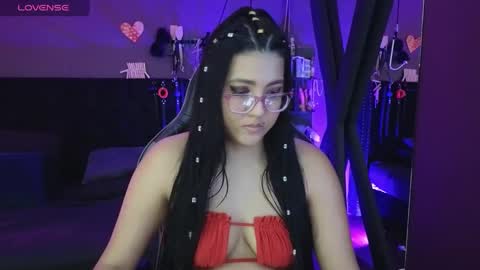     online show from 03.03.25