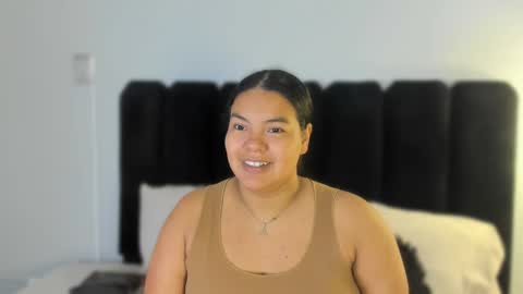 Snapshot of freya_blaze chatting on 02.07.26 freya_blaze online show from 02.07.26