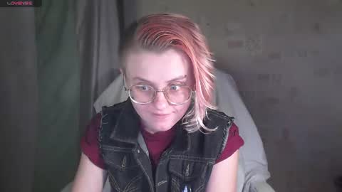 Snapshot of freya_kiss_ chatting on 07.17.26 Freya online show from 07.17.26