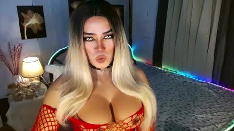 Snapshot of freya_lovestocum chatting on 05.29.26 Miss Frea online show from 05.29.26