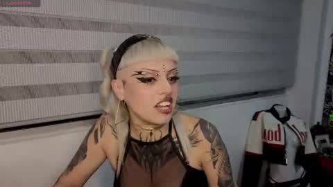 Snapshot of freyaa_sorceress chatting on 07.21.26 freyaa_sorceress online show from 07.21.26