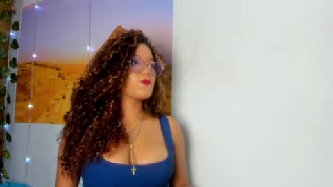 Snapshot of frezzita_ chatting on 09.18.25 Frezzita online show from 09.18.25